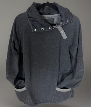 Vans Cotton Blend Fleece Techwear Pullover Relaxed Fit Black Grunge Streetwear M